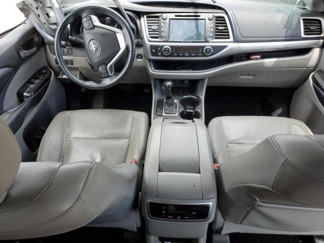 5TDJKRFH1GS505861 - 2016 TOYOTA HIGHLANDER XLE SILVER photo 8