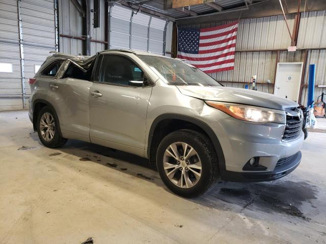 5TDJKRFH2FS081508 - 2015 TOYOTA HIGHLANDER XLE 银色 照片 4