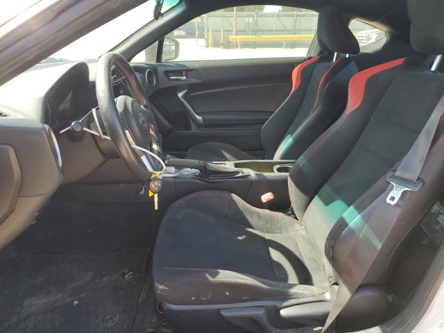 JF1ZNAA19D2730043 - 2013 TOYOTA SCION FR-S WHITE photo 7