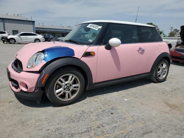 2013 MINI COOPER, 