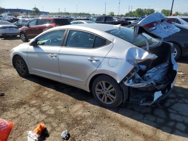 5NPD84LFXJH370104 - 2018 HYUNDAI ELANTRA SEL SILVER photo 2