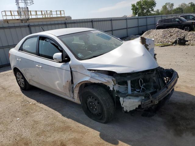 KNAFU4A25C5555181 - 2012 KIA FORTE EX WHITE photo 4