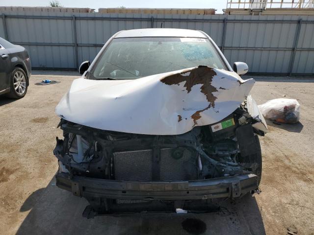 KNAFU4A25C5555181 - 2012 KIA FORTE EX WHITE photo 5