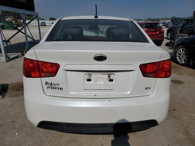 KNAFU4A25C5555181 - 2012 KIA FORTE EX WHITE photo 6