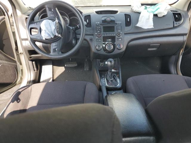 KNAFU4A25C5555181 - 2012 KIA FORTE EX WHITE photo 8
