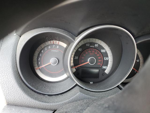 KNAFU4A25C5555181 - 2012 KIA FORTE EX WHITE photo 9