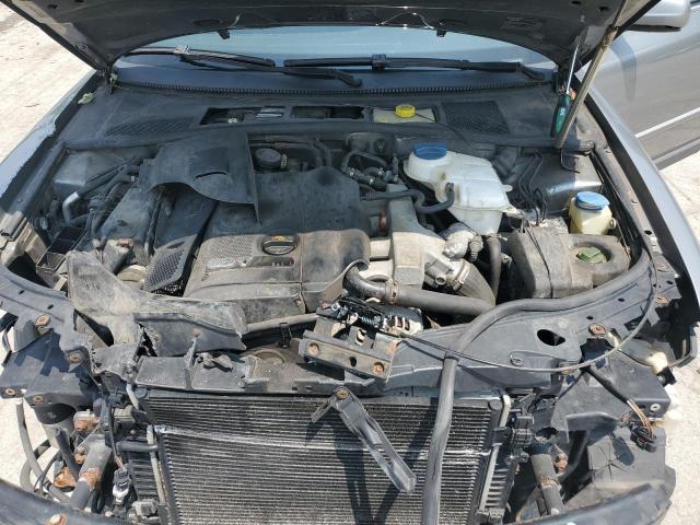 WVWPD63BX4P044216 - 2004 VOLKSWAGEN PASSAT GLS GRAY photo 11