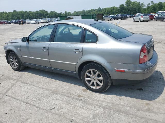 WVWPD63BX4P044216 - 2004 VOLKSWAGEN PASSAT GLS GRAY photo 2