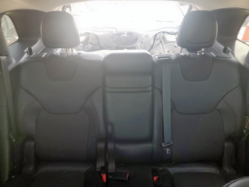 1C4PJMBS3GW189266 - 2016 JEEP CHEROKEE TRAILHAWK WHITE photo 10