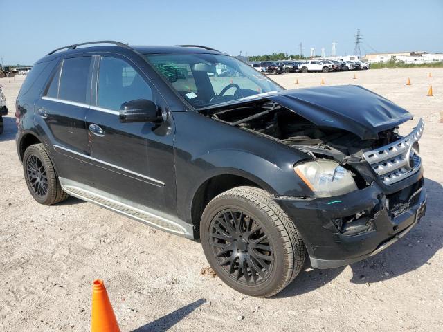 4JGBB8GBXBA720424 - 2011 MERCEDES-BENZ ML 350 4MATIC BLACK photo 4