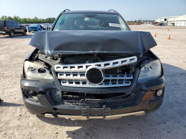 4JGBB8GBXBA720424 - 2011 MERCEDES-BENZ ML 350 4MATIC BLACK photo 5