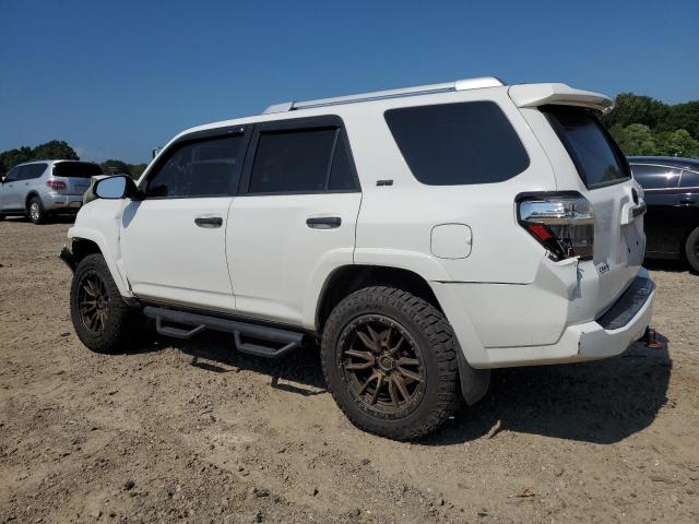 JTEBU5JR8F5267255 - 2015 TOYOTA 4RUNNER SR5 WHITE photo 2