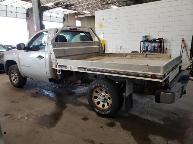 1GCEC14X97Z630437 - 2007 CHEVROLET SILVERADO C1500 CLASSIC SILVER photo 2