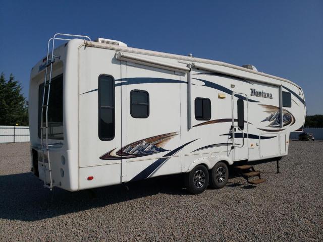 4YDF31528A4701684 - 2010 KEYSTONE CAMPER WHITE photo 4