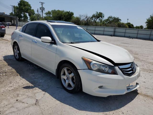 1HGCP3F83BA006672 - 2011 HONDA ACCORD EXL WHITE photo 4