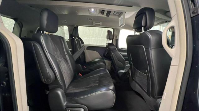 2C4RC1CG6ER252247 - 2014 CHRYSLER TOWN & COU TOURING L BLACK photo 6