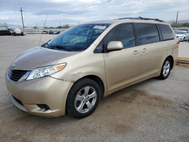 2012 TOYOTA SIENNA LE, null