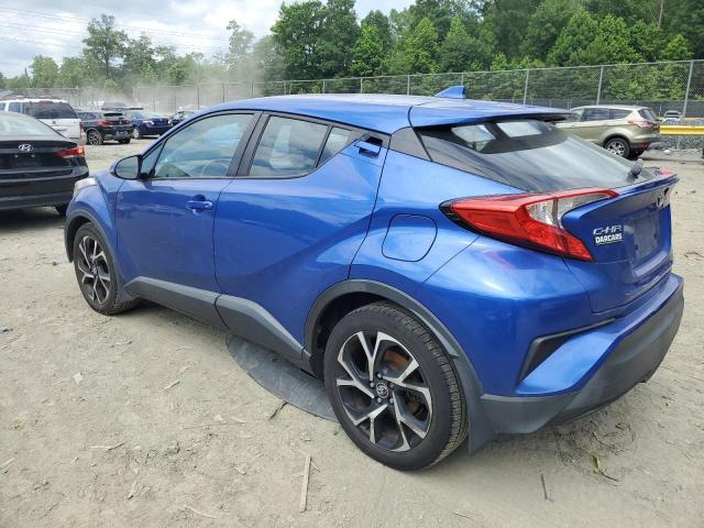 NMTKHMBX2JR055579 - 2018 TOYOTA C-HR XLE BLUE photo 2