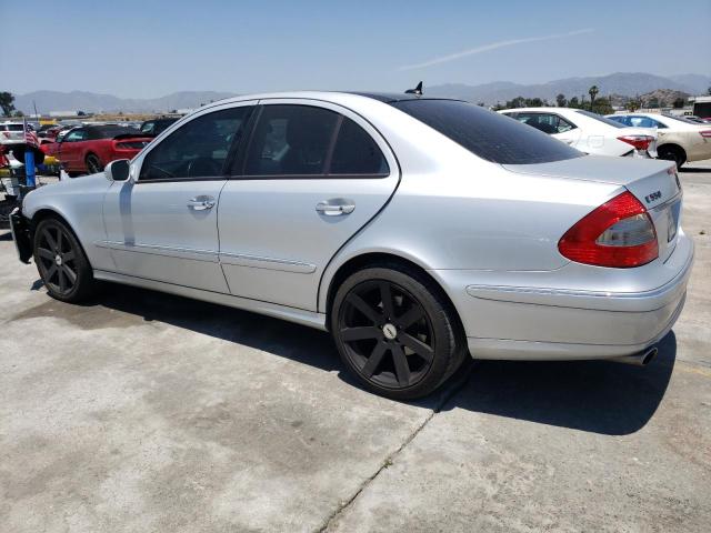 WDBUF72X27B124593 - 2007 MERCEDES-BENZ E 550 SILVER photo 2