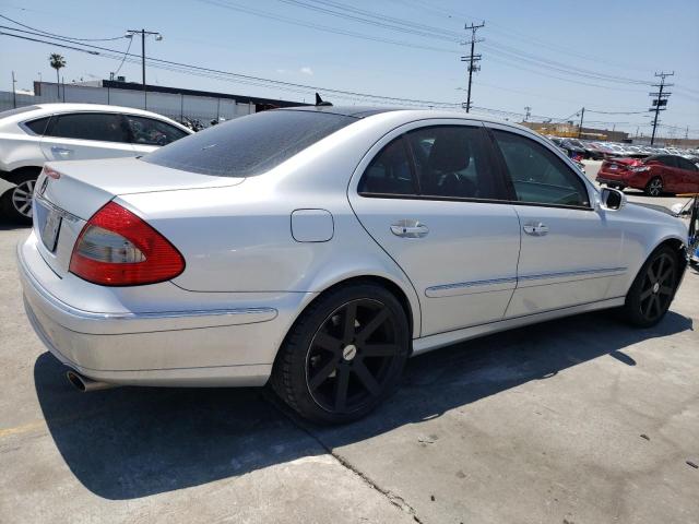 WDBUF72X27B124593 - 2007 MERCEDES-BENZ E 550 SILVER photo 3