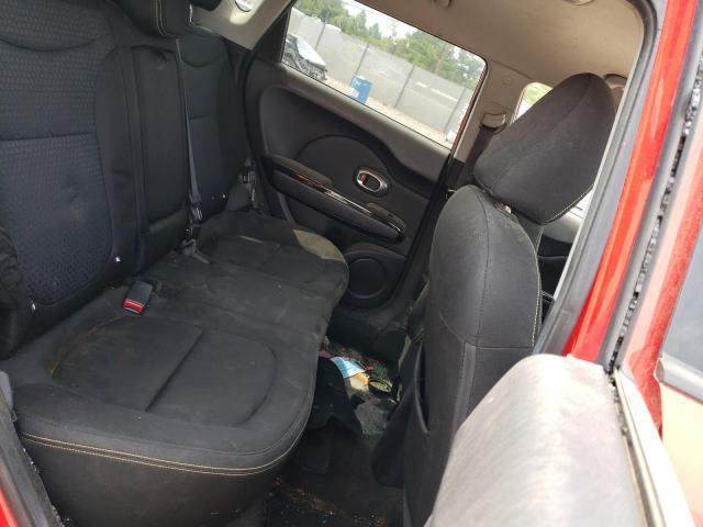 KNDJP3A55G7827246 - 2016 KIA SOUL + RED photo 10