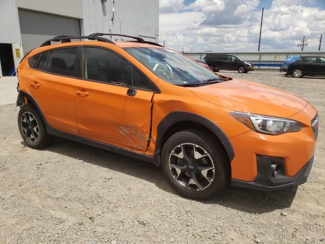 JF2GTAEC5K8239242 - 2019 SUBARU CROSSTREK PREMIUM ORANGE photo 4