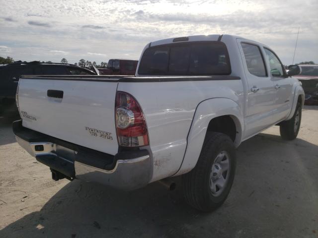 5TFJU4GN5DX043778 - 2013 TOYOTA TACOMA DOUBLE CAB PRERUNNER WHITE photo 4