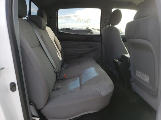 5TFJU4GN5DX043778 - 2013 TOYOTA TACOMA DOUBLE CAB PRERUNNER WHITE photo 6