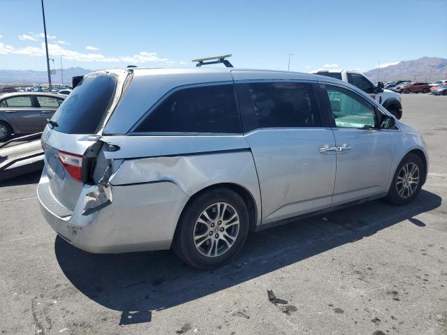 5FNRL5H60BB071384 - 2011 HONDA ODYSSEY EXL SILVER photo 3