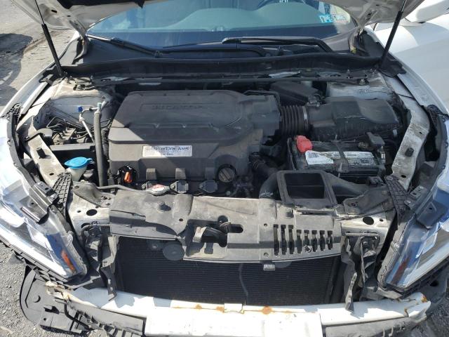 1HGCR3F81GA032804 - 2016 HONDA ACCORD EXL WHITE photo 11