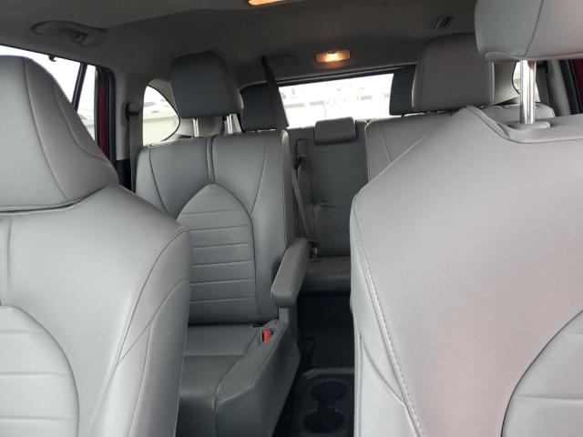 5TDGZRBH6LS054982 - 2020 TOYOTA HIGHLANDER XLE RED photo 10