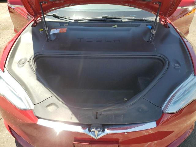 5YJSA1E22JF249604 - 2018 TESLA MODEL S RED photo 11