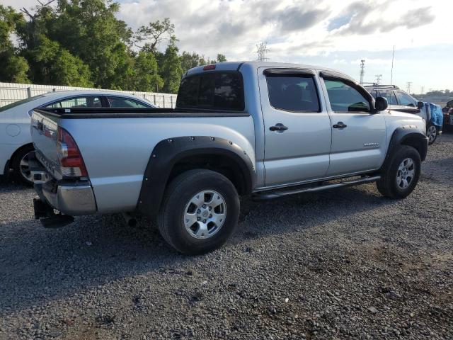 5TEJU62N29Z594706 - 2009 TOYOTA TACOMA DOUBLE CAB PRERUNNER SILVER photo 3