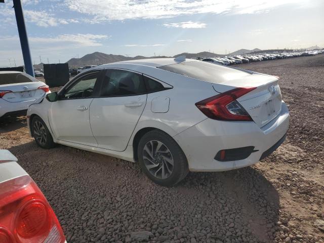 2HGFC2F73JH542113 - 2018 HONDA CIVIC EX თეთრი ფოტო 2