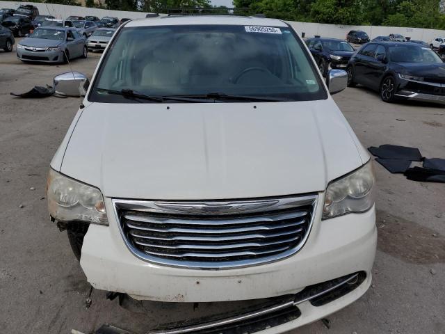 2C4RC1CG0CR227843 - 2012 CHRYSLER TOWN & COU TOURING L WHITE photo 5