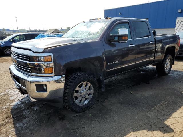 1GC4K0C85FF168543 - 2015 CHEVROLET SILVERADO K3500 LTZ GRAY photo 1