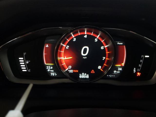 YV440MRR9H2065453 - 2017 VOLVO XC60 T5 DYNAMIC თაფლისფერი ფოტო 9