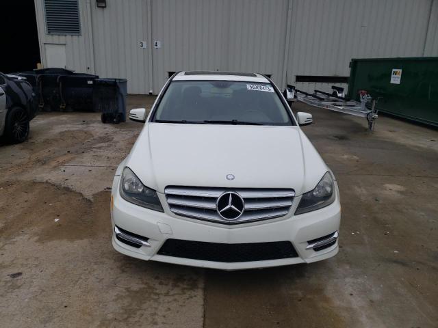 WDDGF4HB8CR195846 - 2012 MERCEDES-BENZ C 250 WHITE photo 5