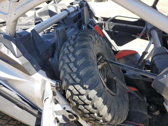 3JBVNAV25LK001698 - 2020 CAN-AM MAVERICK X RS TURBO RR TWO TONE photo 6