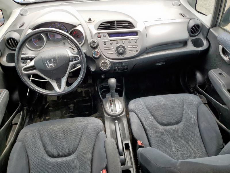 JHMGE88449S017499 - 2009 HONDA FIT SPORT SILVER photo 8