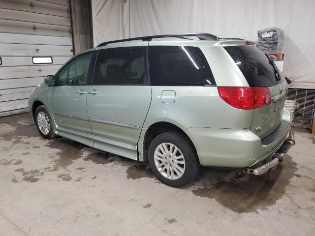 5TDYK4CC9AS339283 - 2010 TOYOTA SIENNA XLE GREEN photo 2