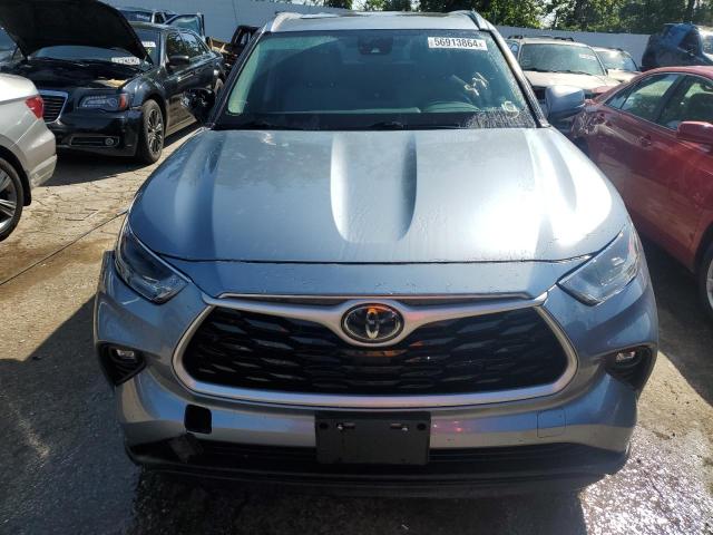 5TDGZRBH1MS058746 - 2021 TOYOTA HIGHLANDER XLE BLUE photo 5