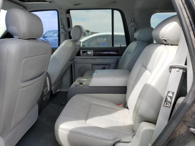 5LMFU28R74LJ17939 - 2004 LINCOLN NAVIGATOR BLACK photo 11