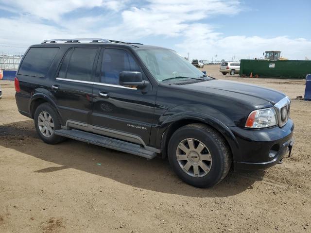 5LMFU28R74LJ17939 - 2004 LINCOLN NAVIGATOR BLACK photo 4