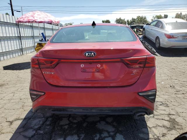 3KPF34AD7KE096682 - 2019 KIA FORTE GT LINE RED photo 6