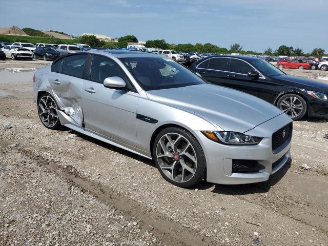 SAJAF4BV7HA964234 - 2017 JAGUAR XE R - SPORT SILVER photo 4