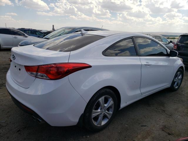 KMHDH6AE8DU009501 - 2013 HYUNDAI ELANTRA CO GS WHITE photo 3