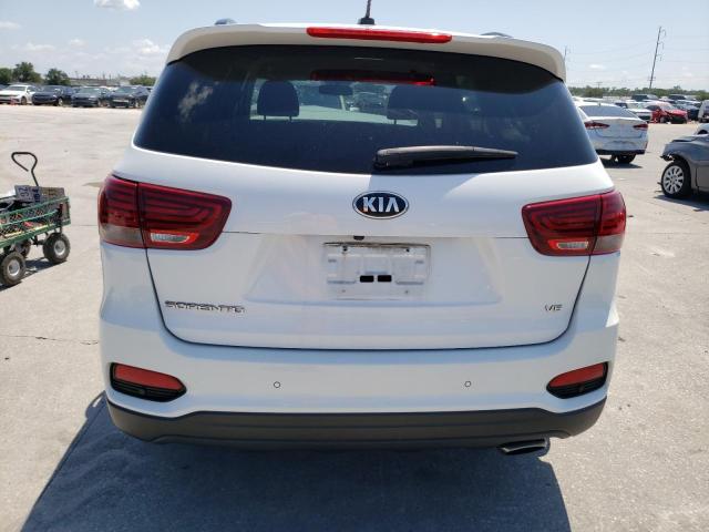 5XYPG4A53LG651939 - 2020 KIA SORENTO S WHITE photo 6