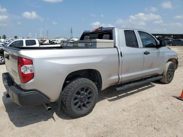 5TFRY5F14LX271068 - 2020 TOYOTA TUNDRA DOUBLE CAB SR/SR5 SILVER photo 3