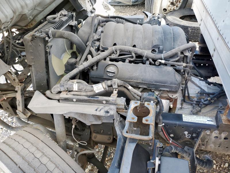 54DC4W1D4MS206286 - 2021 ISUZU NPR HD WHITE photo 7